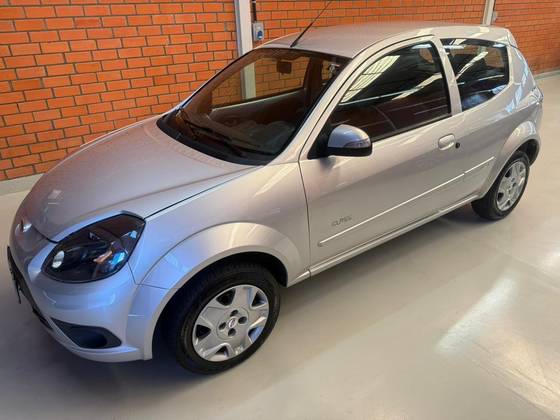 FORD KA 1.0 MPI 8V FLEX 2P MANUAL FORD KA 1.0 MPI 8V FLEX 2P MANUAL